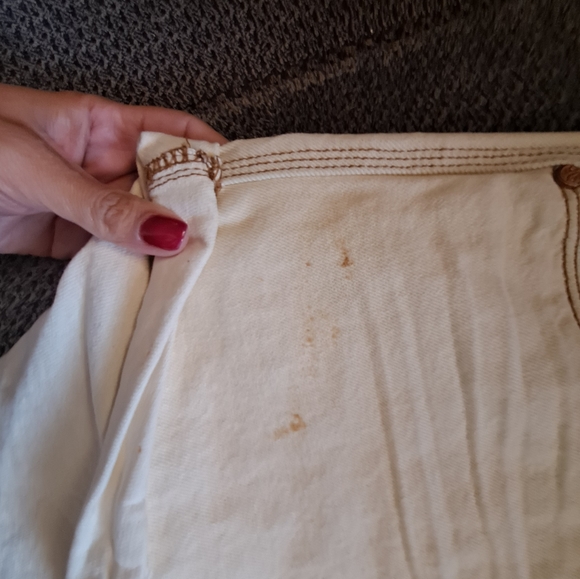 Shorts - Picture 3 of 5